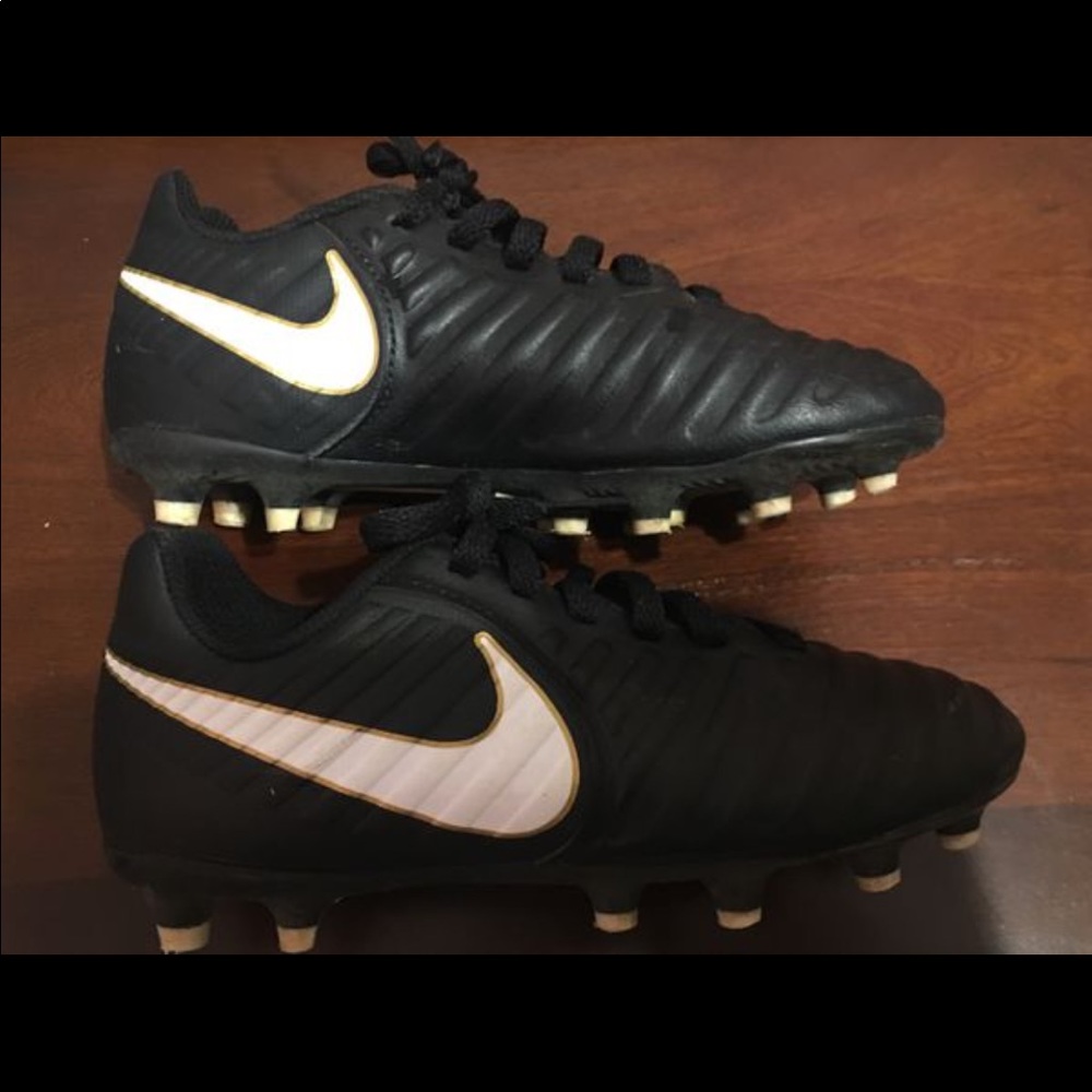 Nike boys soccer cleats.  Size 12.